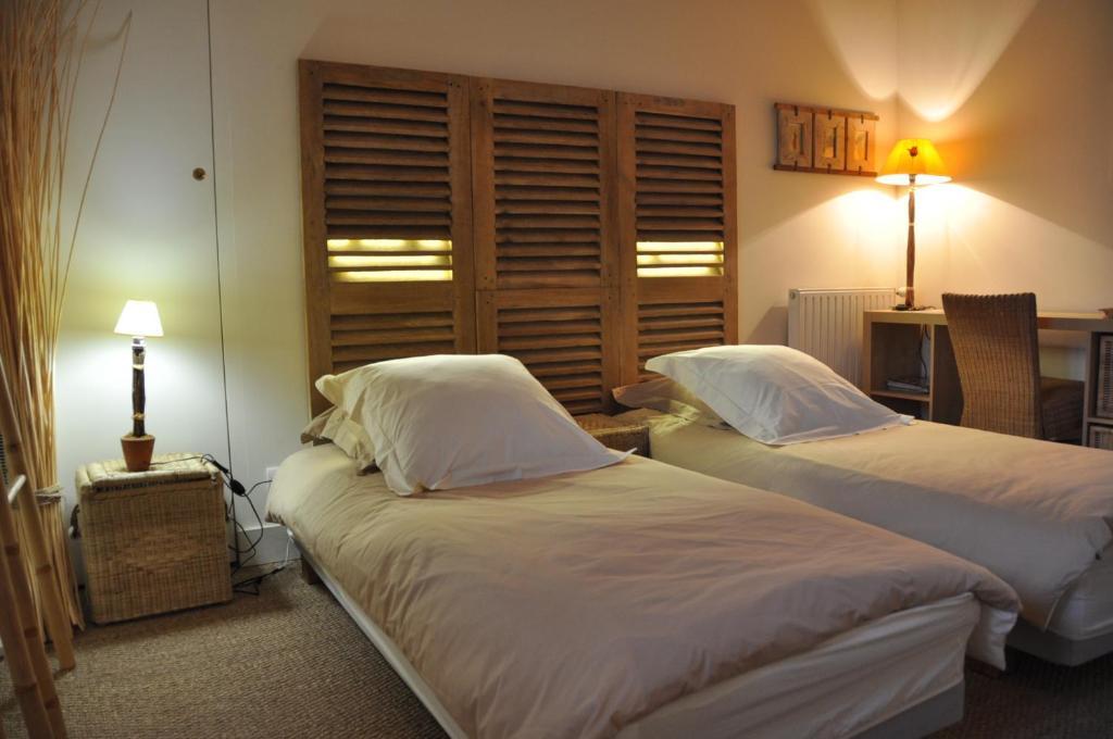 Saint-Pierre-la-Palud Chambre D'Hotes La Noue الغرفة الصورة