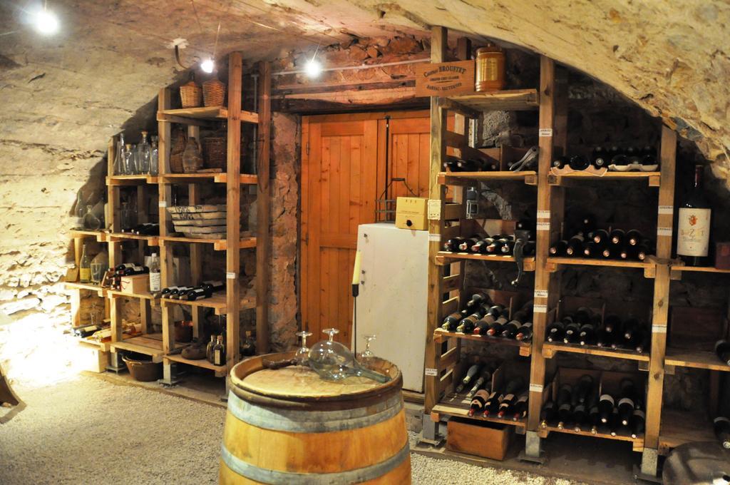 Saint-Pierre-la-Palud Chambre D'Hotes La Noue المظهر الخارجي الصورة